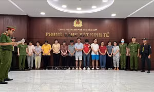 Phá đường dây mua bán trái phép hơn 16.700 hóa đơn
