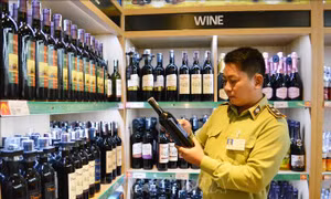 Tăng cường thanh kiểm tra an toàn vệ sinh thực phẩm dịp Tết Nguyên đán Kỷ Hợi 