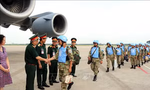 Thêm hai sỹ quan lên đường làm nhiệm vụ gìn giữ hòa bình tại Nam Sudan