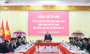 Tổng Bí thư Tô Lâm thăm cán bộ, chiến sĩ Quân đoàn 34 và Binh đoàn 15 tại Gia Lai