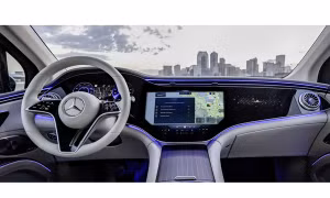 Mercedes tích hợp ứng dụng ChatGPT vào xe ô tô