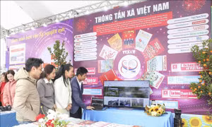 Tưng bừng Hội Báo Xuân Ất Tỵ 2025