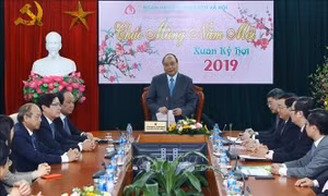 Thủ tướng dự giao ban đầu Xuân Kỷ Hợi tại Ngân hàng Chính sách xã hội