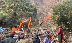Đã tìm thấy thi thể người dân bị mất tích trong vụ sạt lở đèo Khánh Sơn