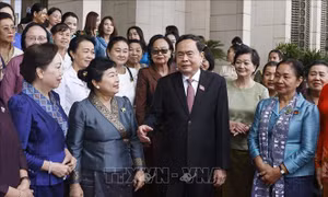 Chủ tịch Quốc hội Trần Thanh Mẫn tiếp Đoàn đại biểu Hội Phụ nữ Lào và Campuchia