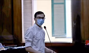 Tuyên phạt nam tiếp viên hàng không làm lây lan dịch COVID-19 hai năm tù treo