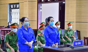 Vận chuyển hơn 13 kg ma túy, 2 bị cáo nhận mức án tử hình