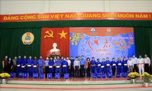 Tết sum vầy - Kết nối yêu thương với công nhân lao động có hoàn cảnh khó khăn