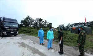 Chủ động phòng ngừa, ngăn chặn dịch COVID-19 trên tuyến biên giới 