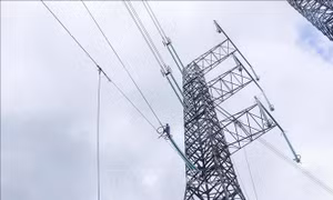Đóng điện kháng bù ngang tại 4 trạm biến áp 500kV