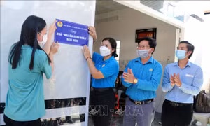 Kiên Giang: Mang Tết sớm cho đoàn viên, người lao động khó khăn ở đảo Hòn Tre