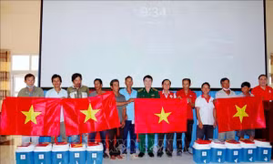 Nhiều hoạt động đồng hành cùng người dân khó khăn khu vực biên giới biển