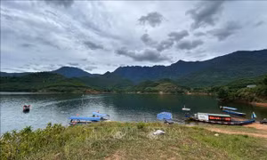 Cần đảm bảo hoạt động du lịch sinh thái Suối Tiên - hồ Thủy Yên đúng quy định, an toàn