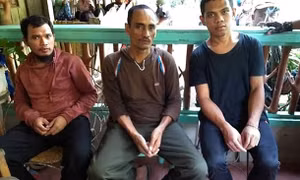 Philippines giải cứu 3 con tin người Indonesia