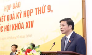 Lấy ý kiến đại biểu về việc tiếp tục hình thức họp Quốc hội trực tuyến