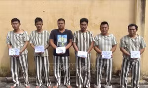 Tạm giữ 6 đối tượng đi đòi nợ thuê đập phá nhà người dân