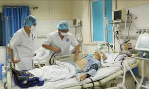 Viện chăm sóc sức khỏe của những 'cột mốc sống trên biển'