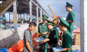 Lan tỏa tinh thần thượng tôn pháp luật cho nhân dân vùng biên giới biển