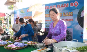 Hội chợ Xúc tiến thương mại sản phẩm OCOP và đặc sản vùng miền Sóc Trăng