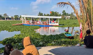 Tìm thấy thi thể hai cháu bé đuối nước trên sông Vàm Cỏ Tây