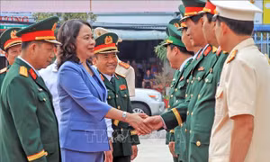 Phó Chủ tịch nước Võ Thị Ánh Xuân thăm, chúc Tết tại tỉnh Cà Mau