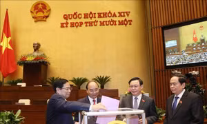 Quốc hội miễn nhiệm Phó Chủ tịch nước Đặng Thị Ngọc Thịnh