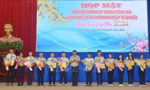 Bạc Liêu: Tuyên dương khoảng 300 cá nhân đạt thành tích cao trên các lĩnh vực
