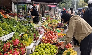 Sôi động thị trường phục vụ ngày Rằm tháng Giêng