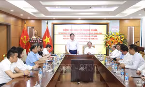 Trưởng ban Tuyên giáo Trung ương chúc mừng các cơ quan báo chí, nhà báo lão thành