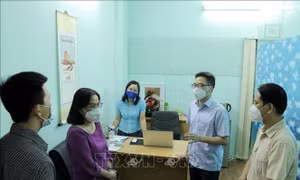 Phó Thủ tướng Vũ Đức Đam: Quan tâm đến sức khỏe tinh thần người dân