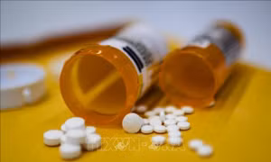 Bộ Tư pháp Mỹ kiện một hãng dược phẩm lớn vì phân phối thuốc giảm đau gây nghiện