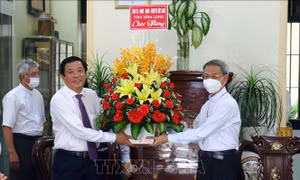 Chúc mừng đồng bào Công giáo, Tin Lành nhân dịp Lễ Phục sinh năm 2022