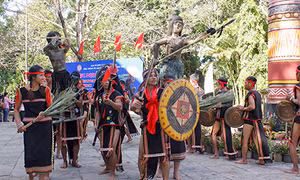 Khoảng 700 nghệ sĩ tham gia Tuần văn hóa - du lịch Kon Tum 2018