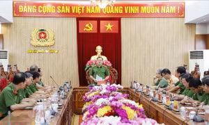 Không để xảy ra các vụ tai nạn nghiêm trọng liên quan đến nồng độ cồn, chạy quá tốc độ