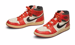 Kỷ lục đấu giá mới cho đôi giày Air Jordan