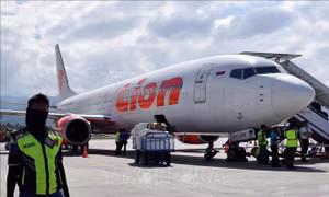 Sa thải giám đốc và nhân viên kỹ thuật của hãng hàng không Lion Air