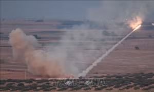 Thổ Nhĩ Kỳ nã đạn pháo vào khu vực Tây Bắc Syria