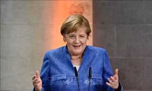 Cựu Thủ tướng Angela Merkel nhận Huân chương cao quý nhất của nước Đức