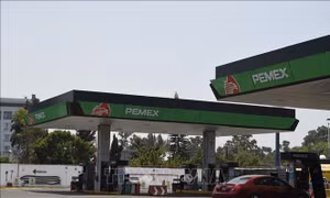 Thâm hụt thương mại của Mexico cao kỷ lục dù thu nhập nhiều hơn nhờ giá dầu tăng