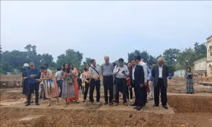 Phát hiện nhiều dấu tích kiến trúc mới tại khu vực trung tâm Hoàng thành Thăng Long 