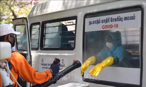 Số ca mắc COVID-19 tại Ấn Độ vượt 40.000 ca