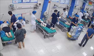 Tai nạn liên hoàn trên cao tốc Tuyên Quang - Phú Thọ, nhiều người bị thương