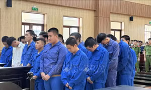 Tuyên án thêm tội 'Giết người' trong vụ 26 thanh niên dùng hung khí giải quyết mâu thuẫn