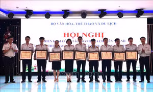Chuyển đổi tư duy từ 'làm văn hóa' sang 'quản lý Nhà nước về văn hóa'