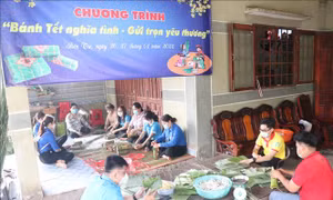 Ấm áp 'Xuân yêu thương - Tết sum vầy'