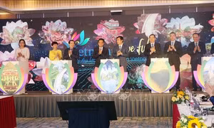 Việt Nam chính thức mở lại hoạt động du lịch
