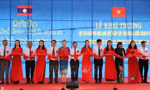 Khai trương cửa khẩu phụ Nậm Lạnh (Sơn La) và Mường Pợ (Hủa Phăn, Lào)