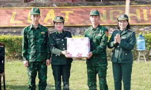 Ngày Phụ nữ Việt Nam 20/10: Tỏa sáng phẩm chất 'Bộ đội Cụ Hồ' thời kỳ mới
