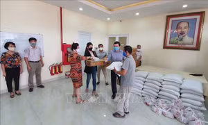 Ấm áp nghĩa tình đồng bào tại tỉnh Preah Sihanouk, Campuchia