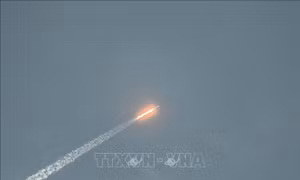 SpaceX phóng thành công 21 vệ tinh Starlink lên quỹ đạo